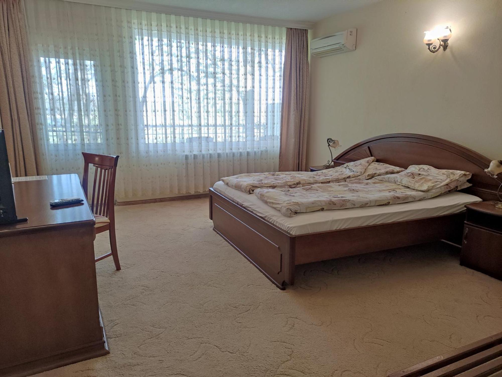 Хотел Златна Котва 卡赞勒克 外观 照片